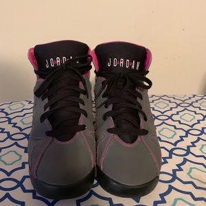 Big kids Jordan 7